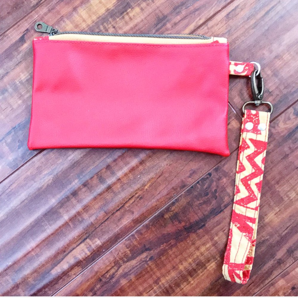 Handmade Samoan Print Tapa Wristlet